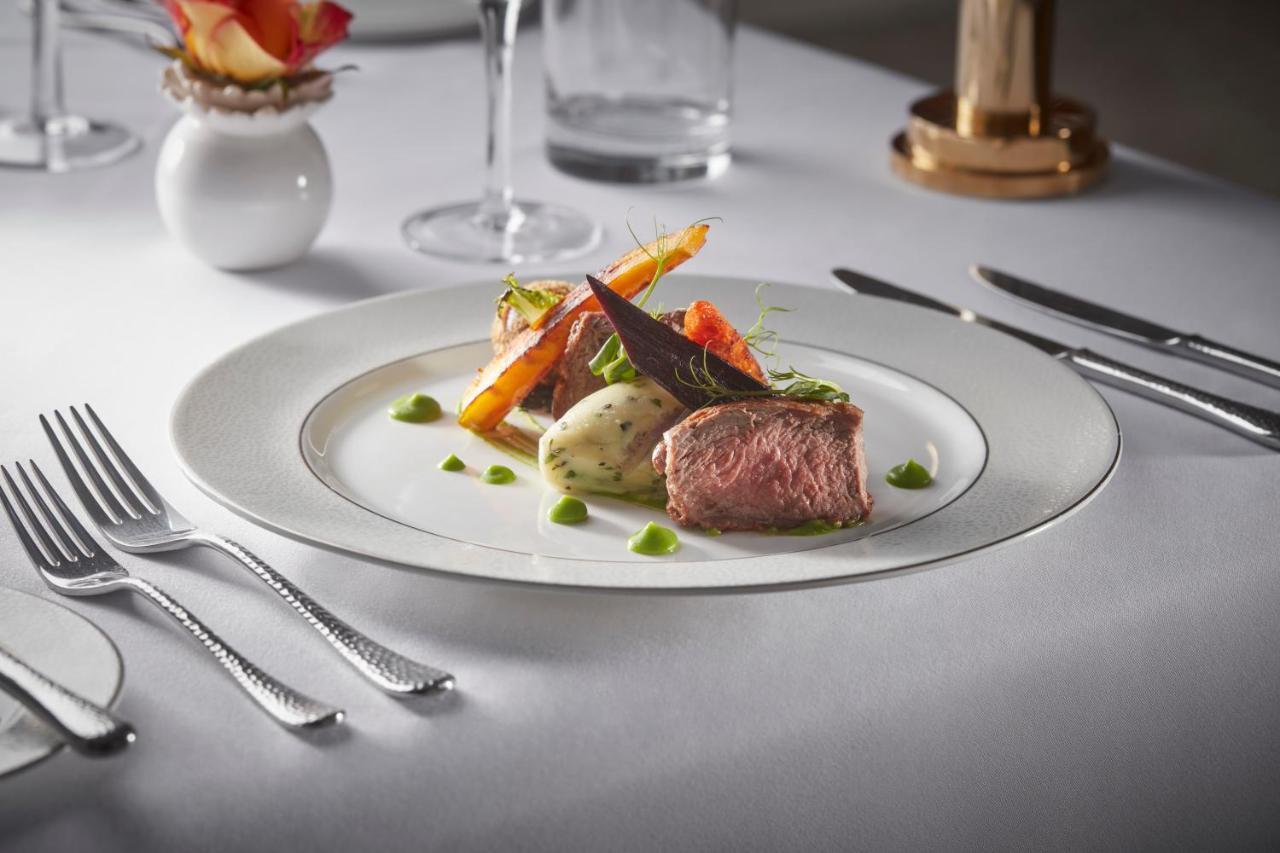 Bathen House Boutique Hotel Kültér fotó A dinner plate