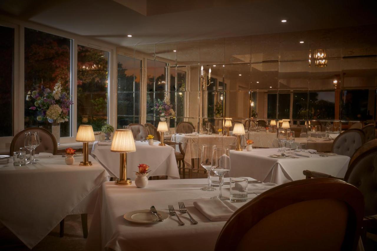 Bathen House Boutique Hotel Kültér fotó The dining room at the River Cafe